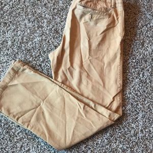 Khaki pants 32x34